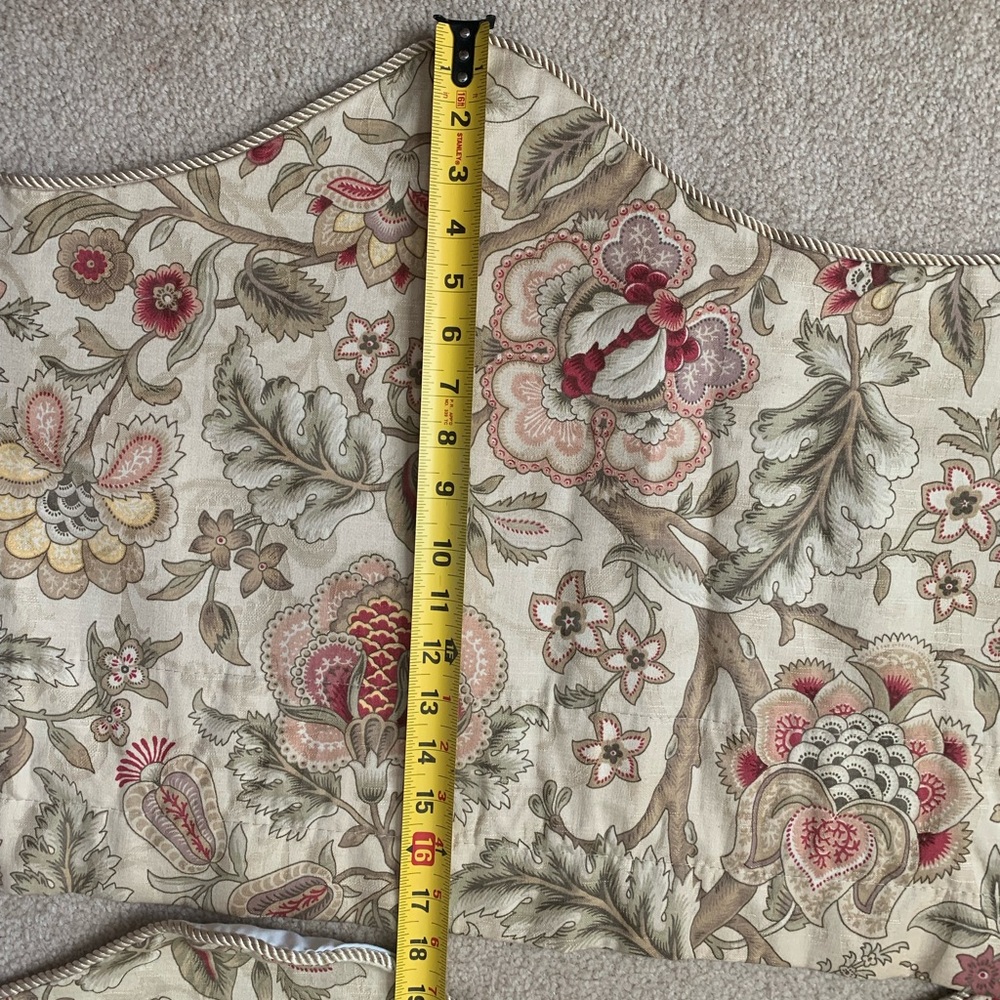 Curtains - Picture 2 of 5